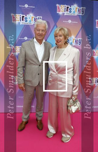 Rotterdam 12 oktober 2025
Premiere Hairspray in het oude Luxor in Rotterdam. Ria Valk met partner