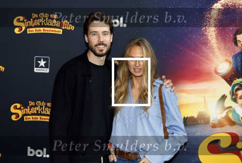 Utrecht 12 oktober 2025
Premiere de club van sinterklaas in kinepolis . Romee Strijd met man Laurens v Leeuwen
