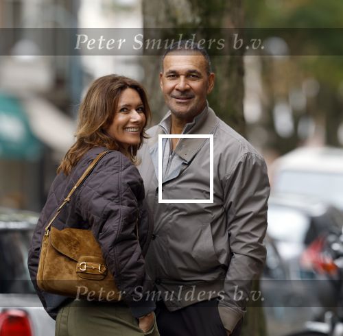 Amsterdam 9 oktober 2025
Ruud Gullit met vriendin Karin de Rooij in Amsterdam zuid