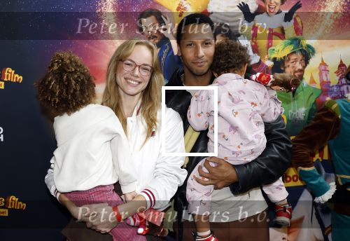 Utrecht 12 oktober 2025
Premiere de club van sinterklaas in kinepolis . tarikh Janssen partner Lonneke Bakker en hun kinderen