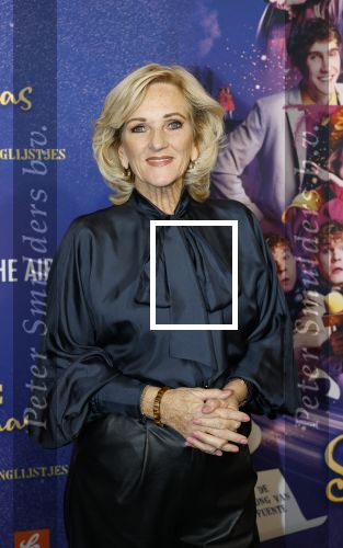Amsterdam 5 oktober 2025
Premiere sinterklaas film in Pathe Noord. Tineke Schouten met dochters en kleinkinderen