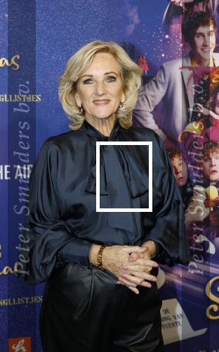 Amsterdam 5 oktober 2025
Premiere sinterklaas film in Pathe Noord. Tineke Schouten met dochters en kleinkinderen