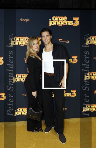 Amsterdam 6 oktober 2025
Premiere de Jongens 3 in Tuschinski. Victoria Vermeer kwam met haar vriend