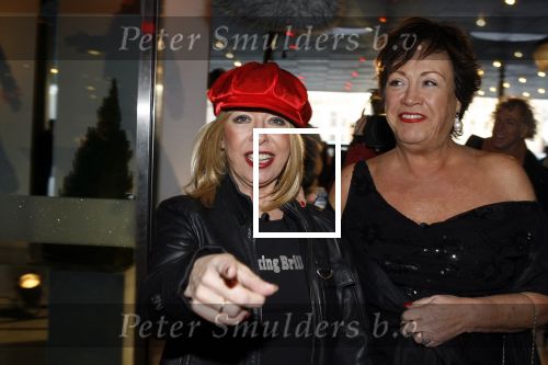 Den Haag 21 januari 2007
Premiere de beatles in congres centrum in Den Haag. Viola Holt en Bonnie st Claire
Peter Smulders bv
