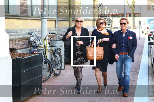 Amsterdam,24 April 2010
Amstel Hotel
Lancering van de gezamelijke Uitgevers, het blad BEST BITES
Viola Holt met dochter en een vriendje
Foto Peter Smulders BV