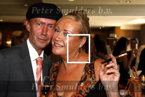 Noordwijk 20 juni 2006
Society lunch in huis ter duin.
Viola Holt met haar man peter
Peter Smulders bv