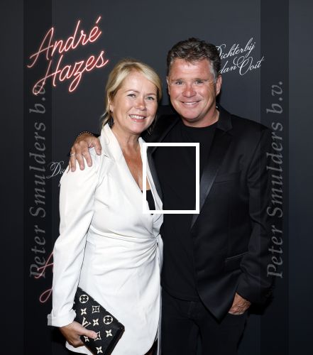 Rotterdam 1 oktober 2025
Premiere nieuwe theatershow Andre Hazes in het nieuwe Luxor. Wolter Kroes met zijn vrouw Tess