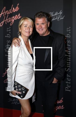 Rotterdam 1 oktober 2025
Premiere nieuwe theatershow Andre Hazes in het nieuwe Luxor. Wolter Kroes met zijn vrouw Tess