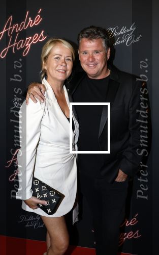 Rotterdam 1 oktober 2025
Premiere nieuwe theatershow Andre Hazes in het nieuwe Luxor. Wolter Kroes met zijn vrouw Tess