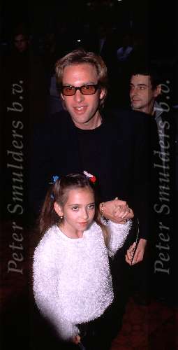 Amsterdam september 1999
Premiere Star Wars.
Adam Curry met zijn dochter.