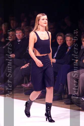 Rotterdam 30 Oktober 1999
ROBIJN FASHION AWWARD 1999
Annte Barlo