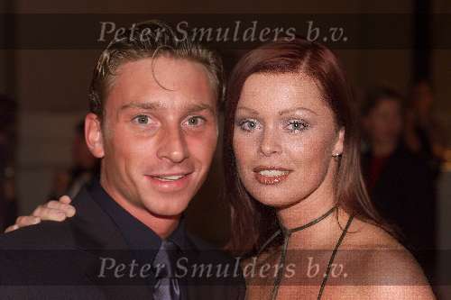 Rotterdam 30 Oktober 1999
ROBIJN FASHION AWWARD 1999
Bridget Maasland met vriend