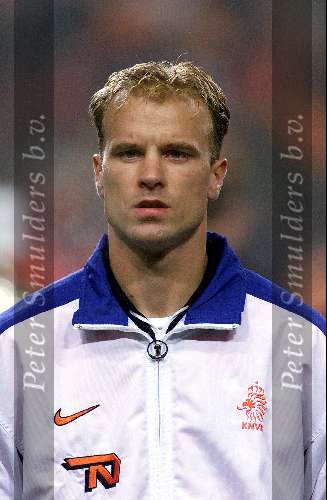 Eindhoven 13 november 1999
Nederland-Tjechie, eindstand 1-1
DENNIS BERGKAMP