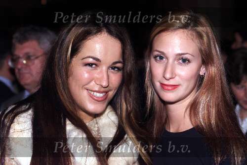Rotterdam 30 Oktober 1999
ROBIJN FASHION AWWARD 1999
FABIENNE met vriendin