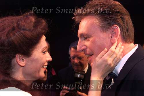 Scheveningen 21-11-1999
Premiere van de musical Elisabeth in het circustheater in Scheveningen.
Henny Huisman met Pia Douwes