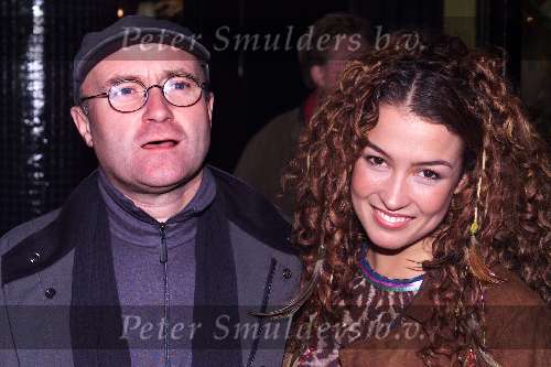 Amsterdam 15 November 1999
Premiere van de film Tarzan in het Pathe Theater in Amsterdam.
Phil Collins en Katja Schuurman.