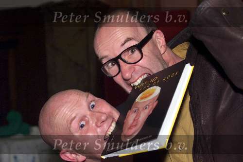 Den Haag 4 november 1999
Uitreiking boek PIERRE WIND
BART CHABOT met PIERRE WIND