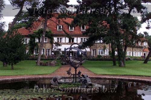 Knokke 20 Augustus 1999
Het Clubhuis van de Royal Zoute
Golfen