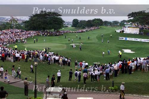 Kuala Lumpur Maleisie 20 November 1999
World Cup Golf 1999
Veel Publiek
Op de The Mines Resort City Golfclub
Golfen Maleisie