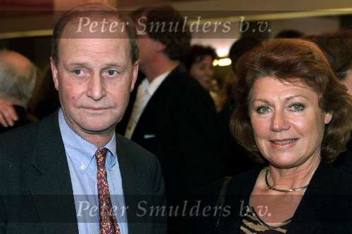 Amsterdam 20 november 2000
Premiere de Feestwinkel 
Bruni Heinke en vriend
