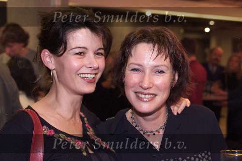 Amsterdam 20 november 2000
Premiere de Feestwinkel met
Caroline de Bruijn