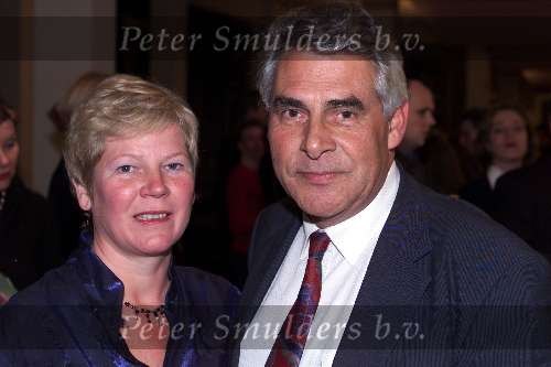 Tilburg, 6 november 2000
Premiere: LITTLE SHOP OF HORRORS
Johan Stekelenburg met vrouw