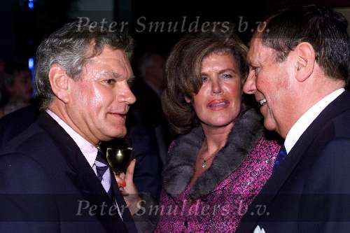 Amsterdam 26 november 2000
Jennie Ratelband met har nieuwe vriend Hans ....(links)
Tom Westermeijer