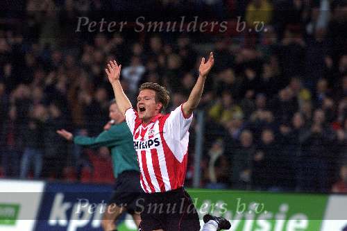 Eindhoven 1 november 2000
PSV-Vitesse
Kolkka blij na de 1-0