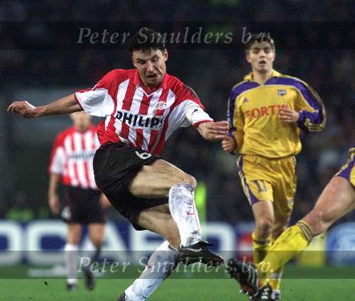Eindhoven, 9 november 2000
Champions League PSV-Anderlecht, eindstand
Mark v Bommel  mooie aktie