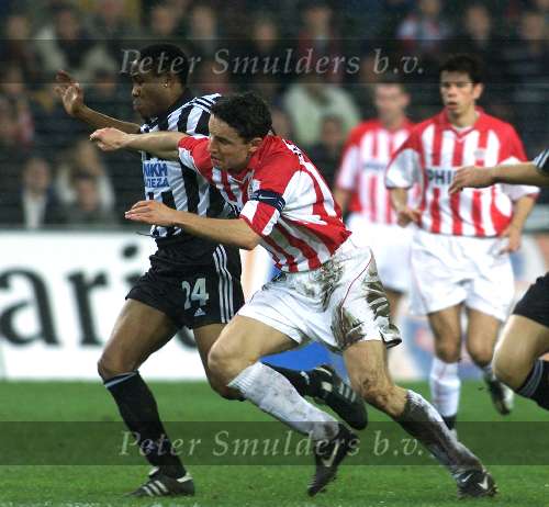 Eindhoven, 23 november 2000 
UEFA-cup PSV-PAOK Thessaloniki, eindstand 3-0
MARK V BOMMEL