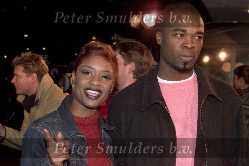 Amsterdam 21 november 2000
Premiere van de film Dinosaur.
Sylvana Simons met vriend