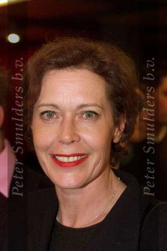 Amsterdam 20 november 2000
Premiere de Feestwinkel 
Sylvia v Kristel