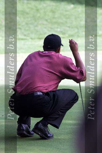 Marbella 12 november 2000
 Golfclub Valderrama American Express Championships.
Tiger Woods  golfen putten