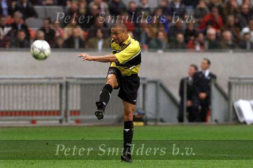 AMSTERDAM 18 NOVEMBER 2001
AJAX-NAC 1-3
Earnest Stewart