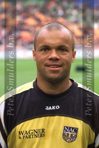 AMSTERDAM 18 NOVEMBER 2001
AJAX-NAC 1-3
Earnest Stewart