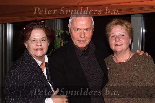 HILVERSUM 29 NOVEMBER 2001
UITREIKING BOEKRADIOPROGRAMMA HERMAN STOK IN HET OMROEPMUSEUM.
Fouryo\\\'s