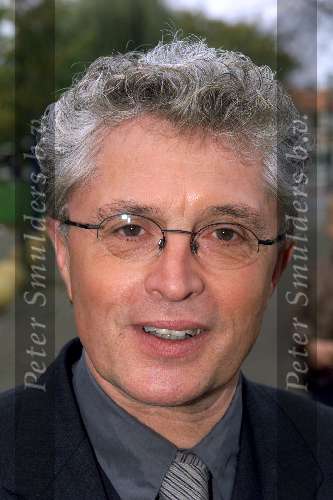 Amersfoort 4 november 2001
Premier Peter Pan met Peter Faber en Vera Mann
Jacques d Ancona met vriend