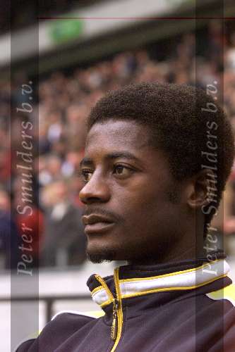 AMSTERDAM 18 NOVEMBER 2001
AJAX-NAC 1-3
Kofi Mensah reserve