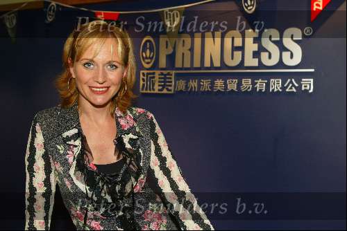 China 9 oktober 2002
Ariane Spier