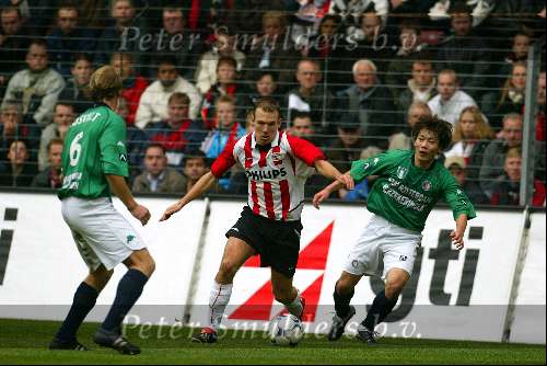 Eindhoven 17 november 2002
PSV-Feyenoord 1-2
Arjen Robben en Brett  Emerton