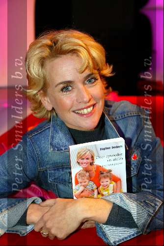 Utrecht 15 november 2002
Uitreiking boek Daphne Deckers