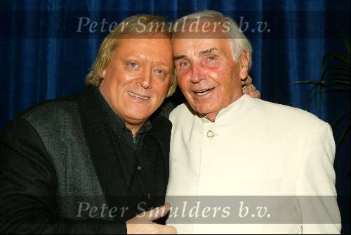 Amsterdam 19 oktober 2002
Feest Eddy Doornbos in Sheraton Schiphol
Eddy Ouwens