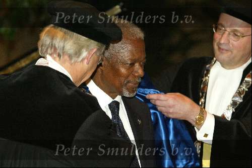Tilburg 21 november 2002
eredoctoraat Kofi Annan