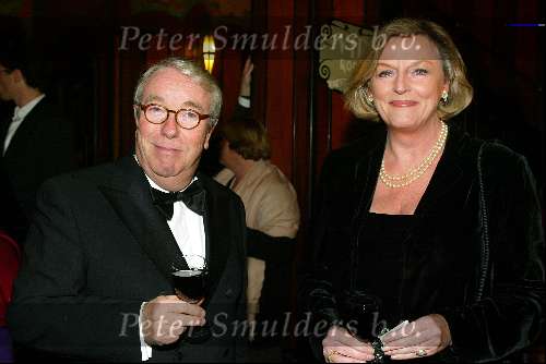 Amsterdam 25  november 2002
Premiere de Pianist van Roman Polanski in Tuschinski
Louis v Dijk met vriendin