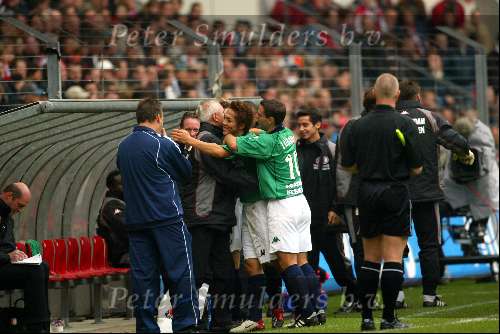 Eindhoven 17 november 2002
PSV-Feyenoord 1-2
Feyenoordc en Ono blijdschap