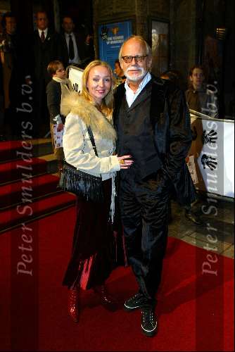 Amsterdam 15 november 2002
Premiere Pietje Bell in Tuschinski
Rob Houwer met vriendin