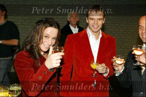 Amsterdam 18 oktober 2002
Huub oosterhuis krijgt eredoctoraat .
Aanwezig Trijntje Oosterhuis, Tjeerd Oosterhuis