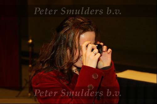 Amsterdam 18 oktober 2002
Huub oosterhuis krijgt eredoctoraat .
Trijntje Oosterhuis met camera