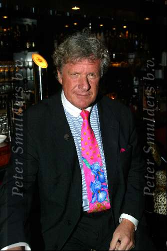 Amstelveen 31 oktober 2002
Opening Bells club van John v Katwijk, Bob Pels en Yip
Willibrord Frequin