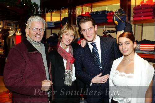Amsterdam 27 november 2003.
Ralph Lauren Winkel op PC Hooftstraat 1 jarig bestaan.
Ben Cramer